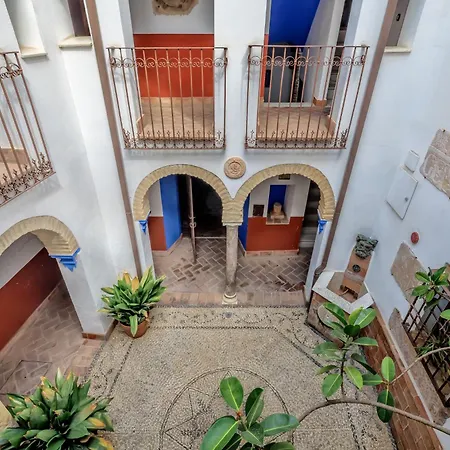 El Capricho De 1849 & Parking