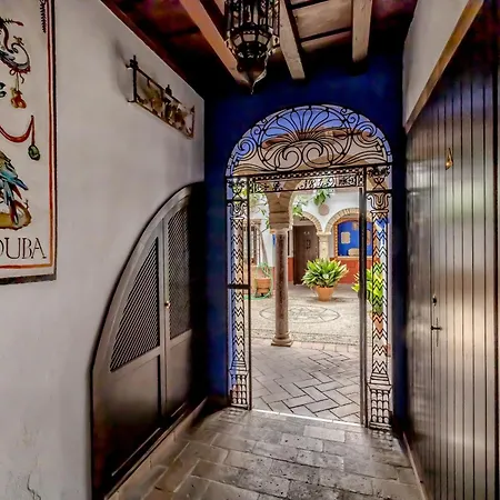 アパート El Capricho De 1849 & Parking コルドバ